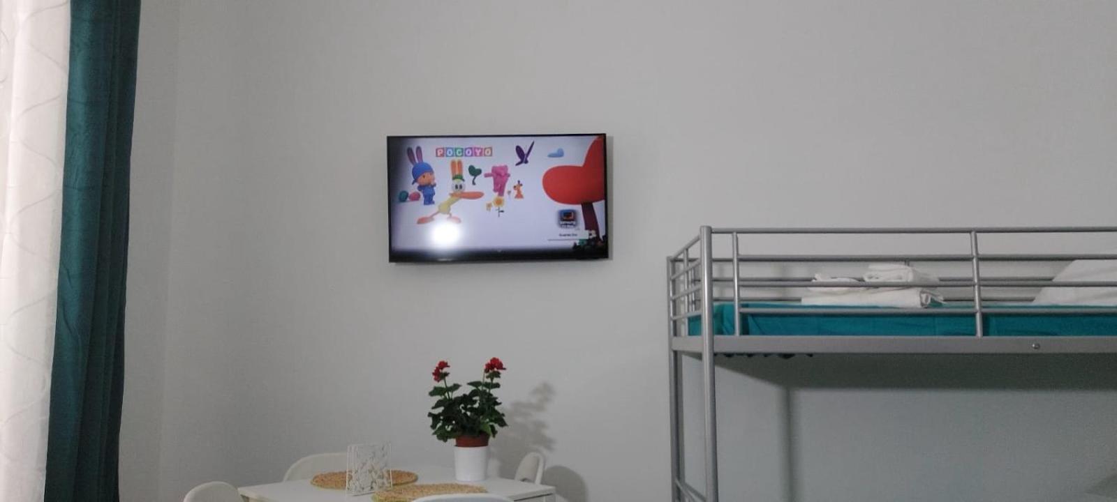 Apartment Dante Alighieri 528